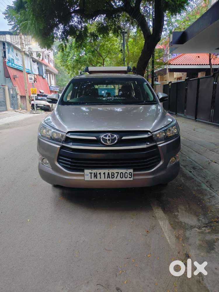 Toyota Innova Crysta 2.4 Gx Mt 8s, 2017, Diesel