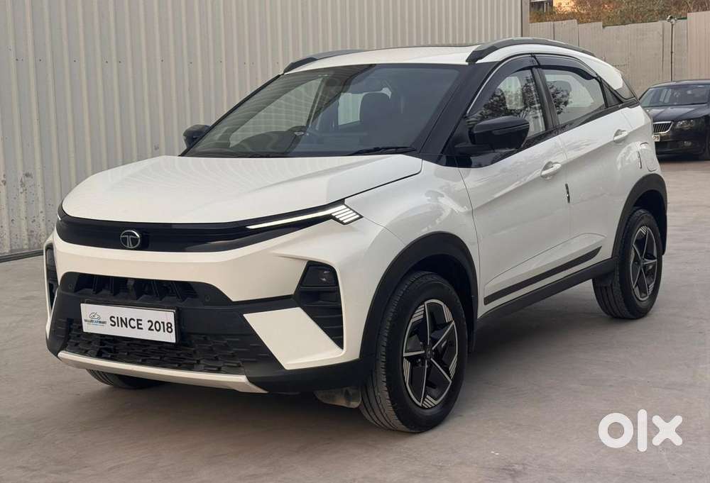 Tata Nexon Creative Plus 1.2 Revotron Petrol 6 Amt Dt, 2024, Petrol