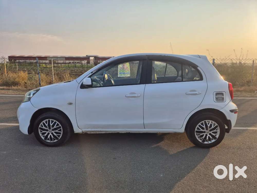 Nissan Micra 2015