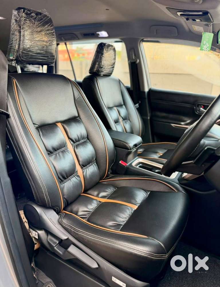 Maruti Suzuki Invicto Zeta Plus 7str, 2024, Petrol