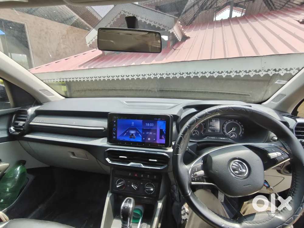 Skoda Kylaq Signature Petrol Automatic 2025