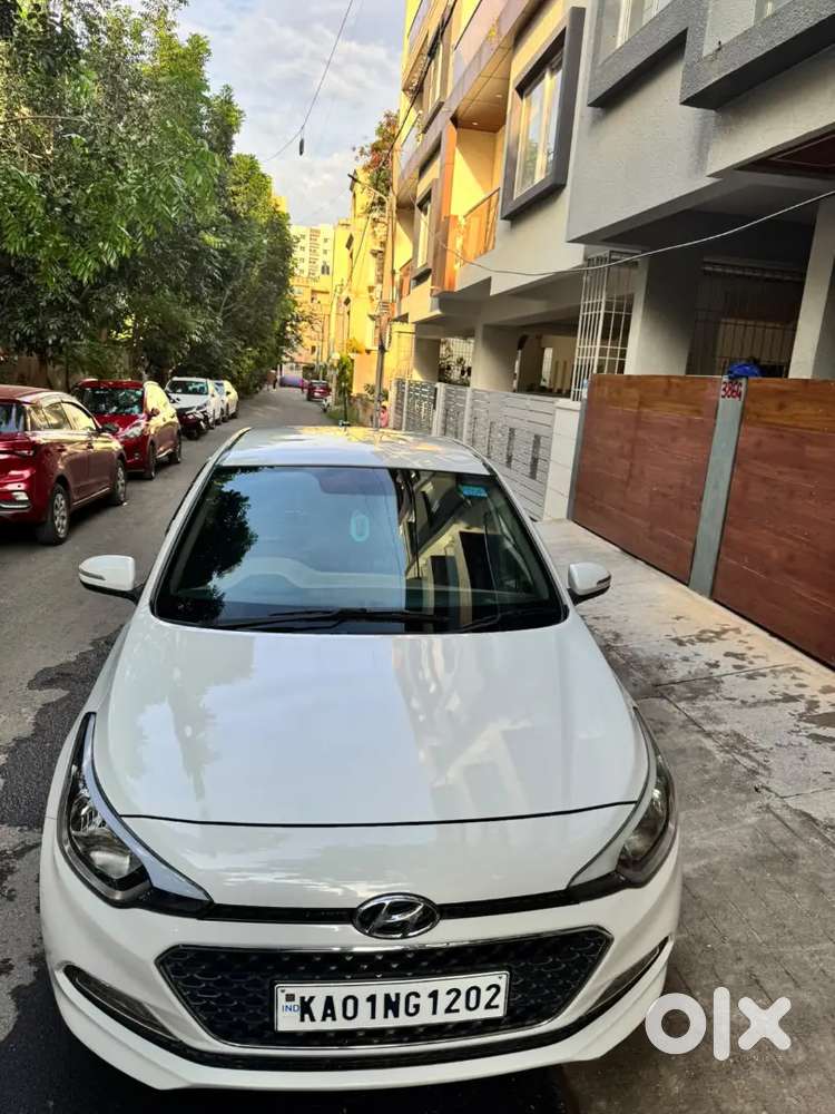 Hyundai Elite I20 Petrol Manual 2015 Top Model Interested Person