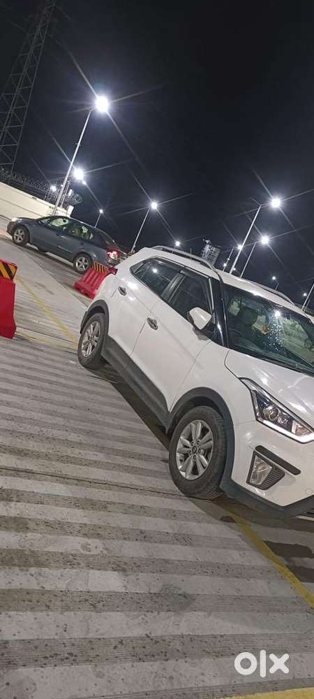 Hyundai Creta 2017 Diesel Well Maintained,all Services From Agency