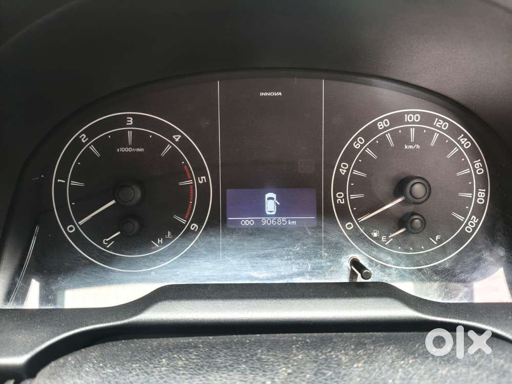 Toyota Innova Crysta 2.4 Gx Limited Edition At 7 Str, 2023, Diesel