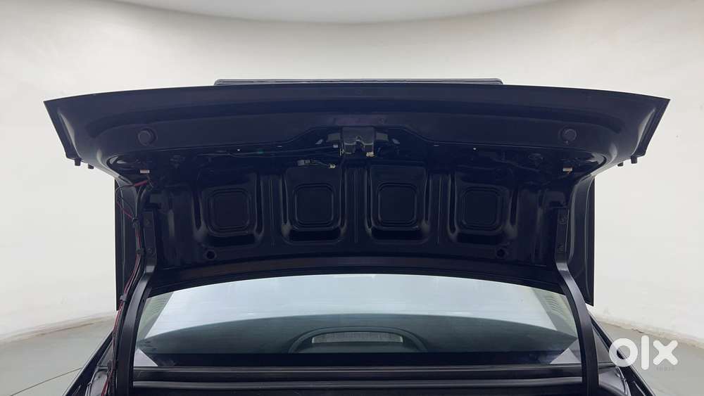 Hyundai Verna 1.5 S Vtvt, 2023, Petrol
