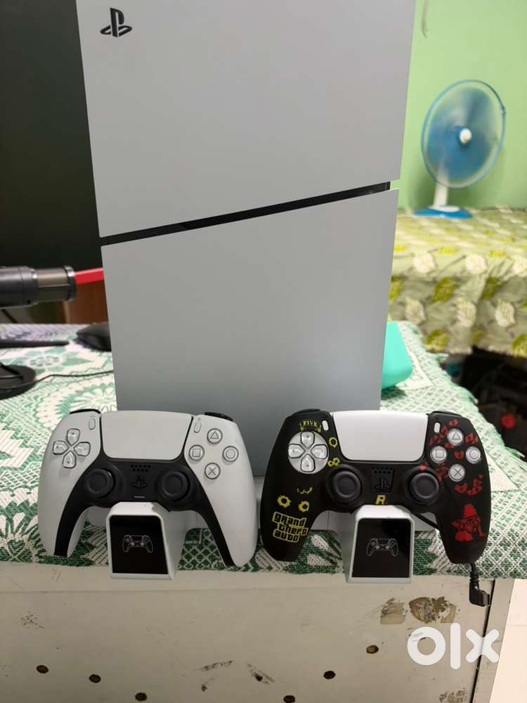 PLAYSTATION 5