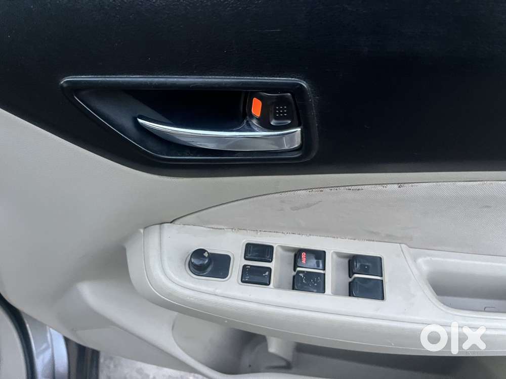 Maruti Suzuki Dzire 1.2 Vxi, 2017, Petrol