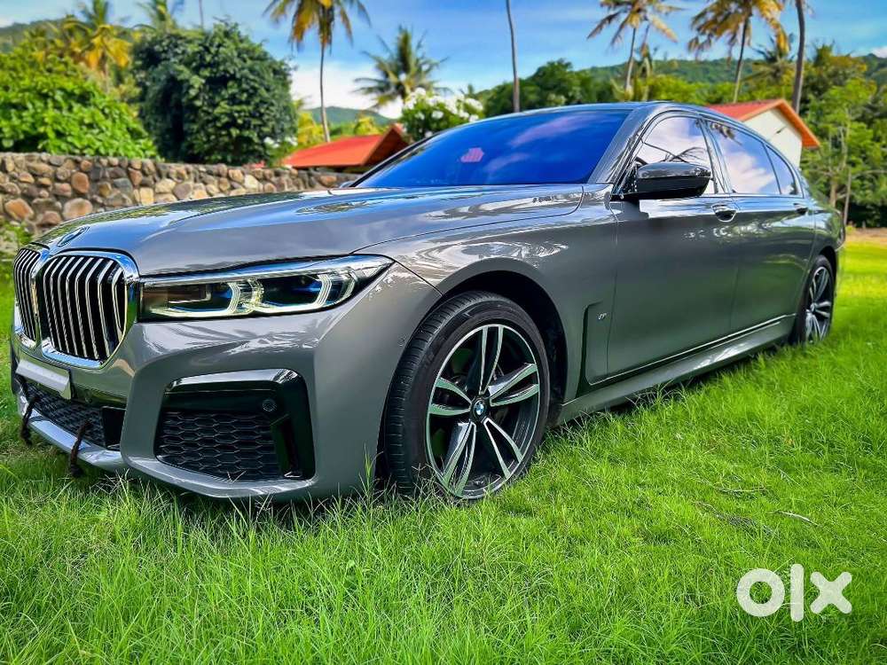 2022 Bmw 740li M Sport  Bernina Grey  Excellent Condition