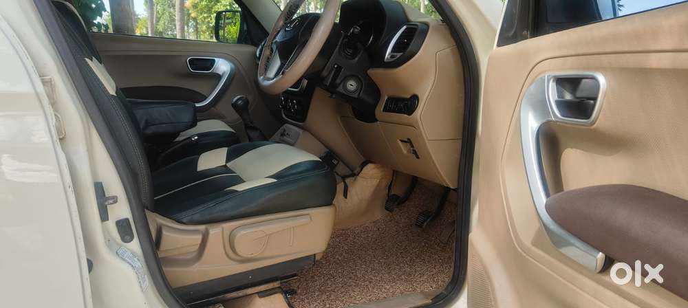 Mahindra Tuv 300 Mhawk100 T8, 2016, Diesel