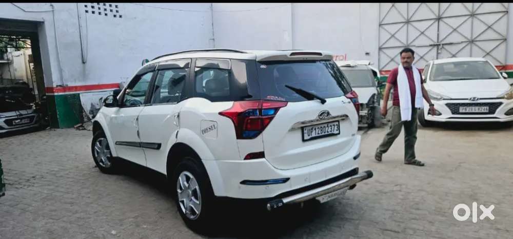 Mahindra Xuv500 2020 Diesel 57000 Km Driven 1st Owner