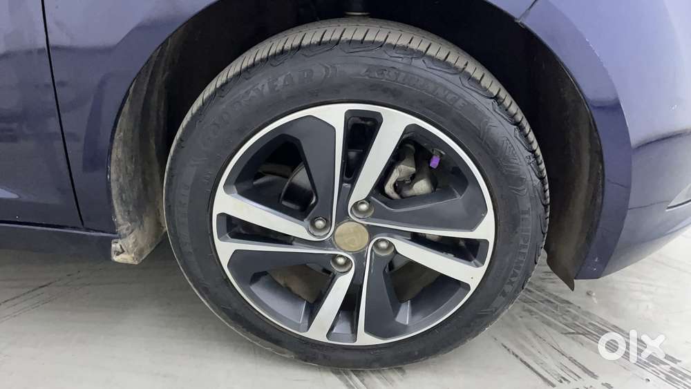 Tata Altroz Xz Plus (o) (s) Icng, 2023, Cng & Hybrids