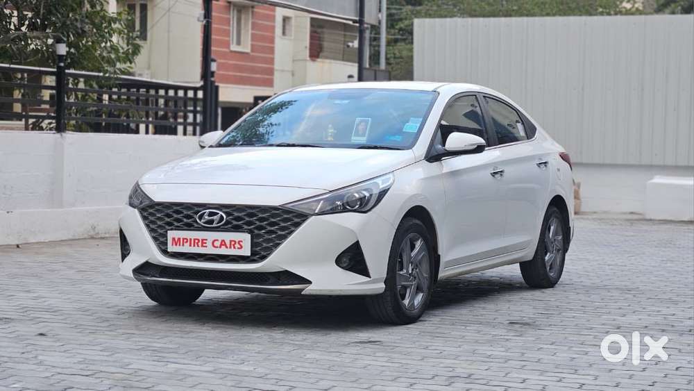 Hyundai Verna 1.5 Sx Petrol Mt, 2022, Petrol