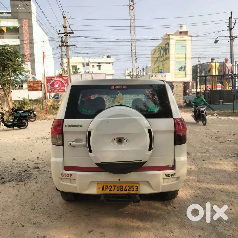 Mahindra Tuv 300 Plus 2018