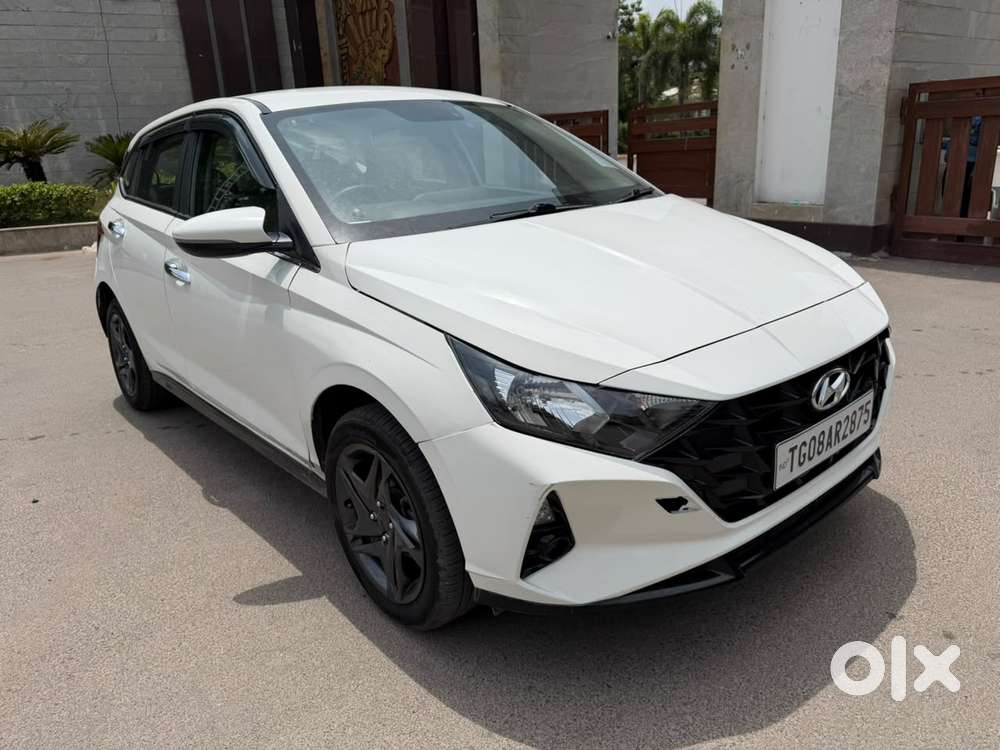 Hyundai I20 1.2 Sportz (o), 2023, Petrol