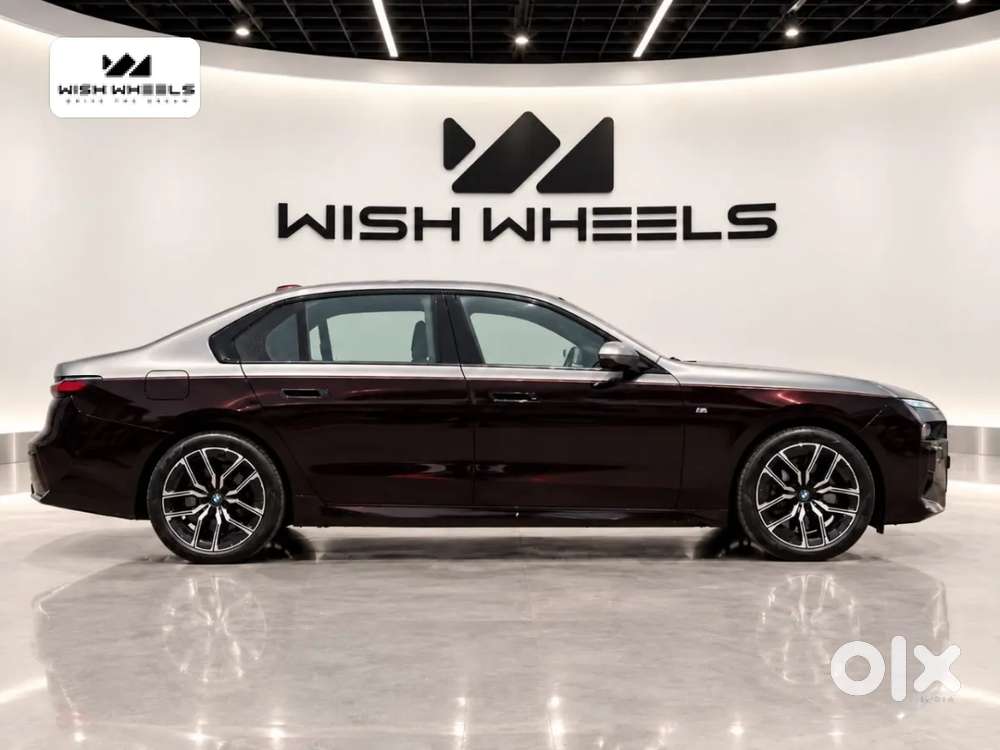 Bmw 7 Series 740i M Sport Petrol Automatic, 2023, Petrol