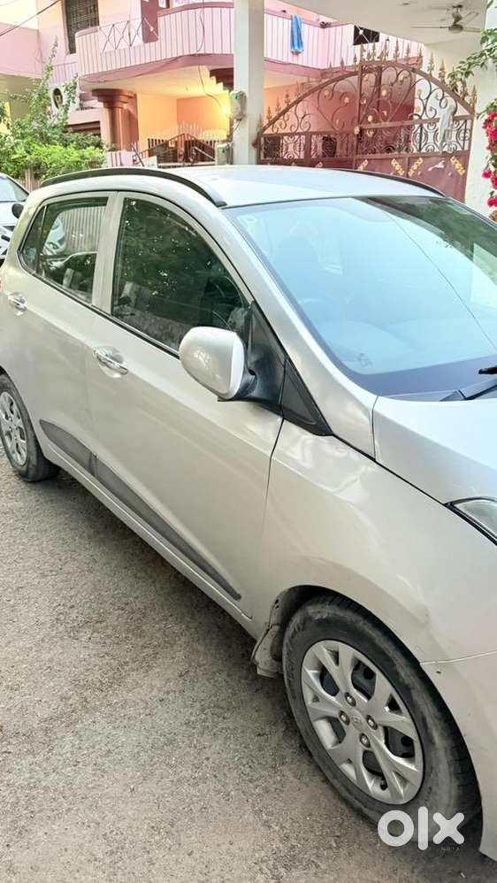 Hyundai Grand I10 2014 Petrol Well Maintained