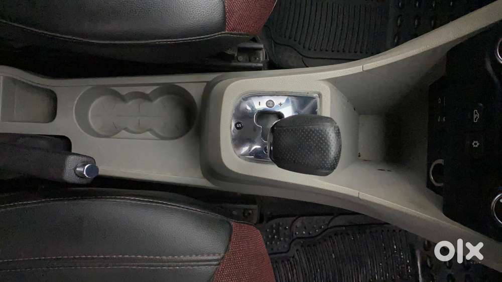 Tata Tiago 1.2 Revotron Xza, 2018, Petrol