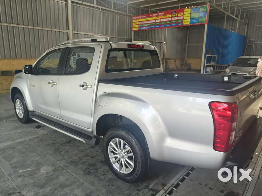 Isuzu S Cab Z Mint Condition