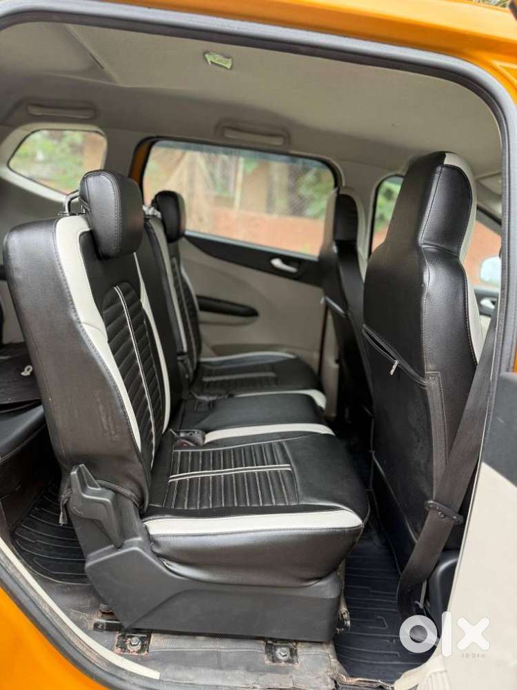 Renault Triber Rxz, 2020, Petrol