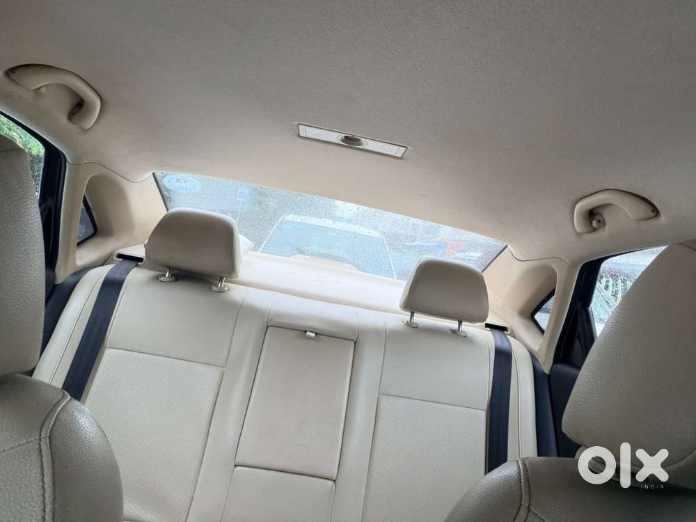 Skoda Rapid Elegance 2017
