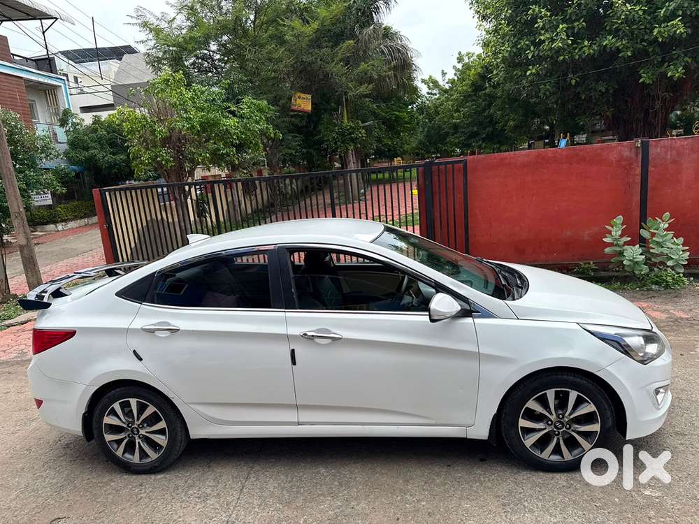 Hyundai Verna Petrol 2016