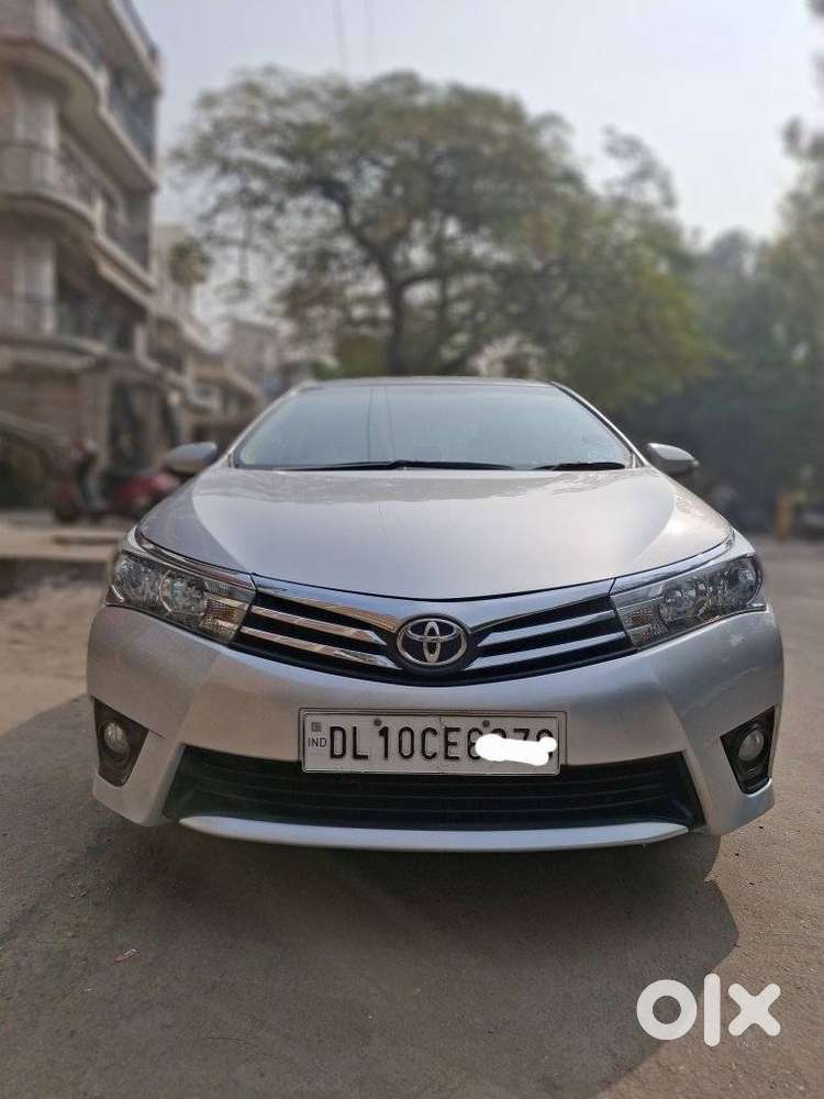 Toyota Corolla Altis 2013-2017 G At, 2014, Petrol