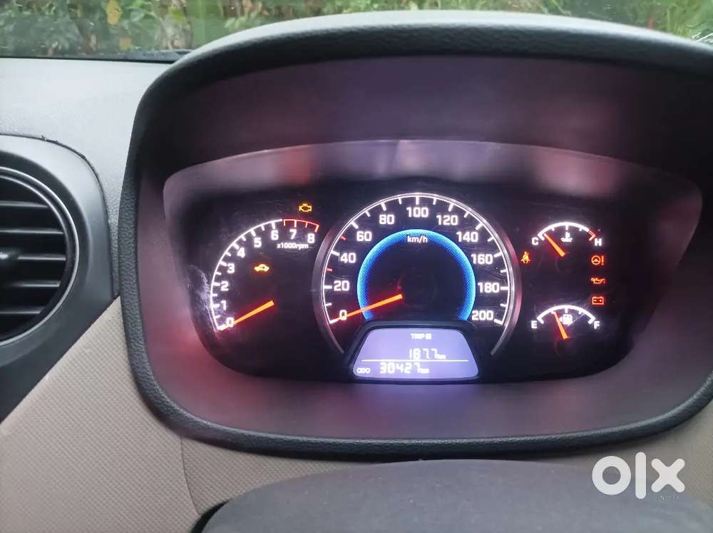 Hyundai Grand I10 2019 Petrol 30427 Km Driven