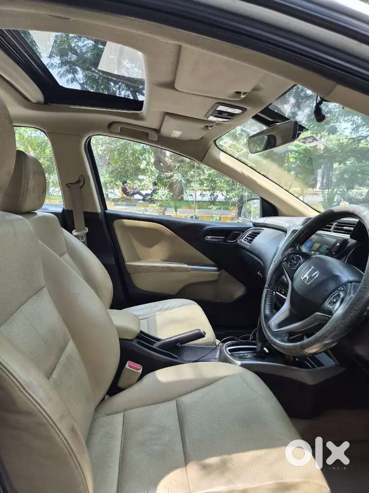 Honda City Zx Optional Automatic Sunroof Well Maintained