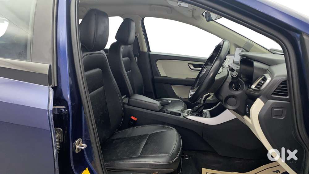 Tata Altroz 1.2 Xza Plus, 2022, Petrol