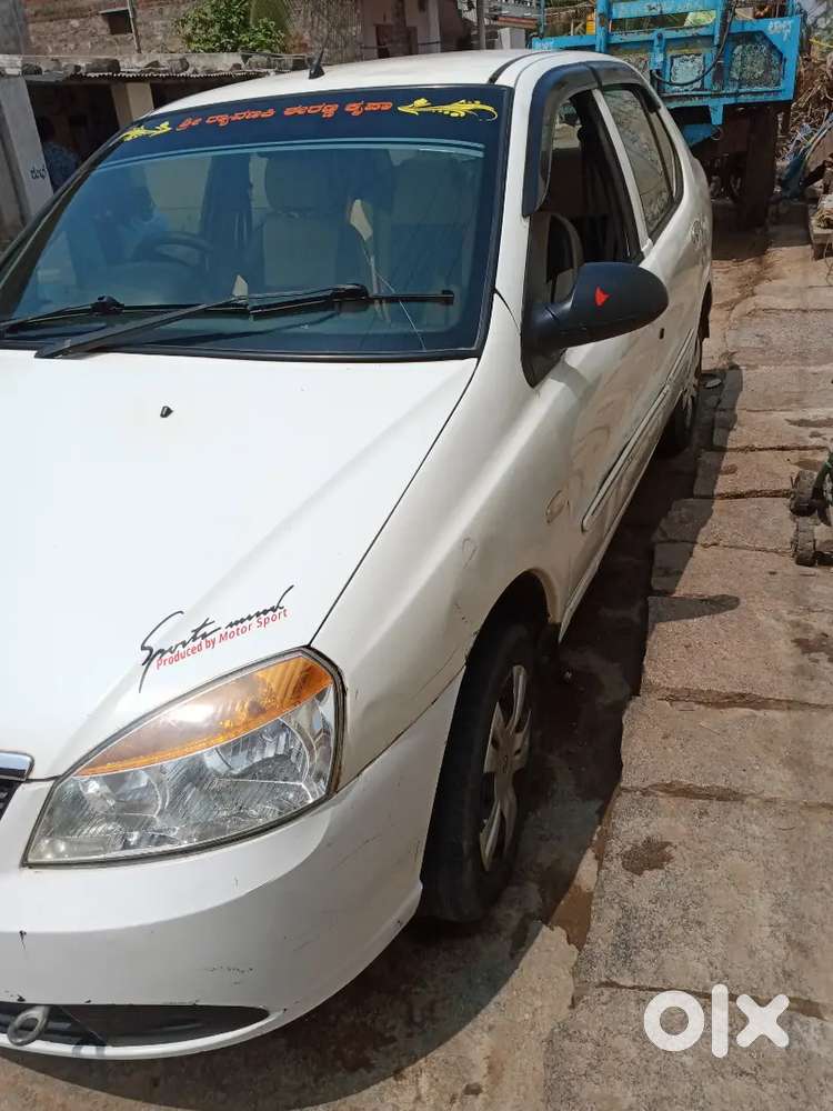 Tata Indigo Ecs 2016 Diesel 983009 Km Driver