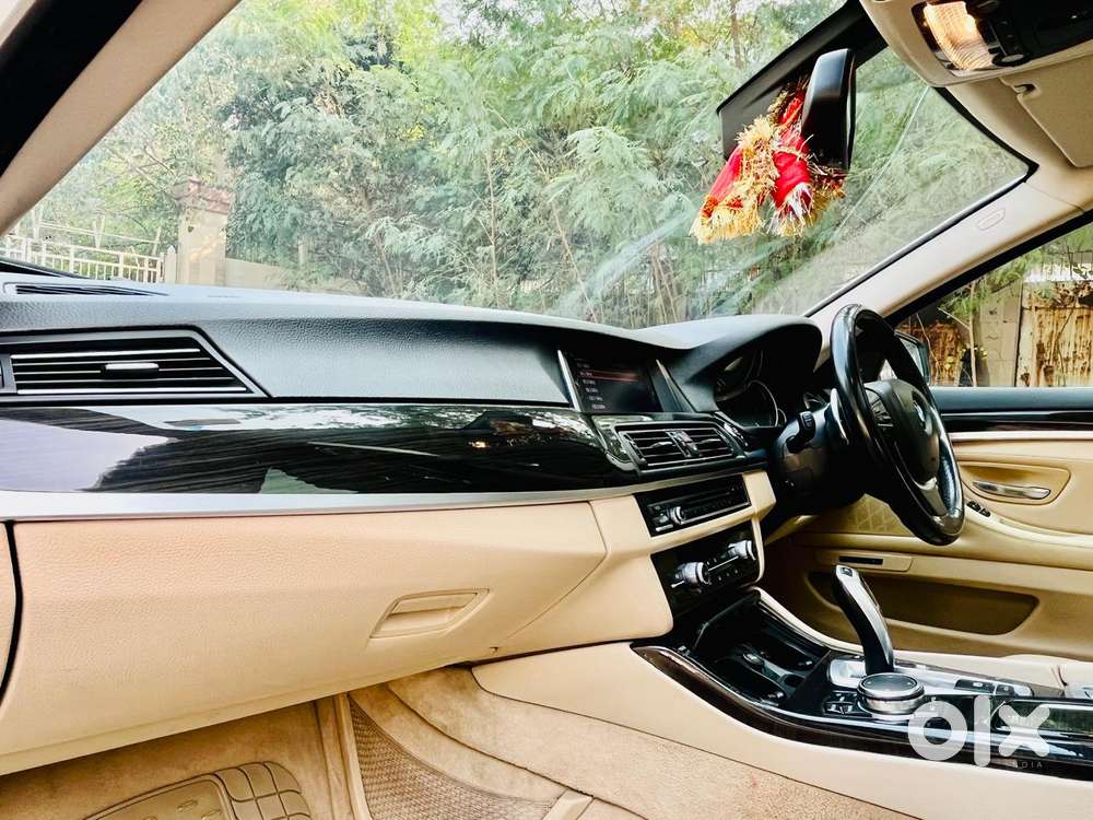 Bmw 5 Series 2.0 520i Luxury Line, 2016, Petrol