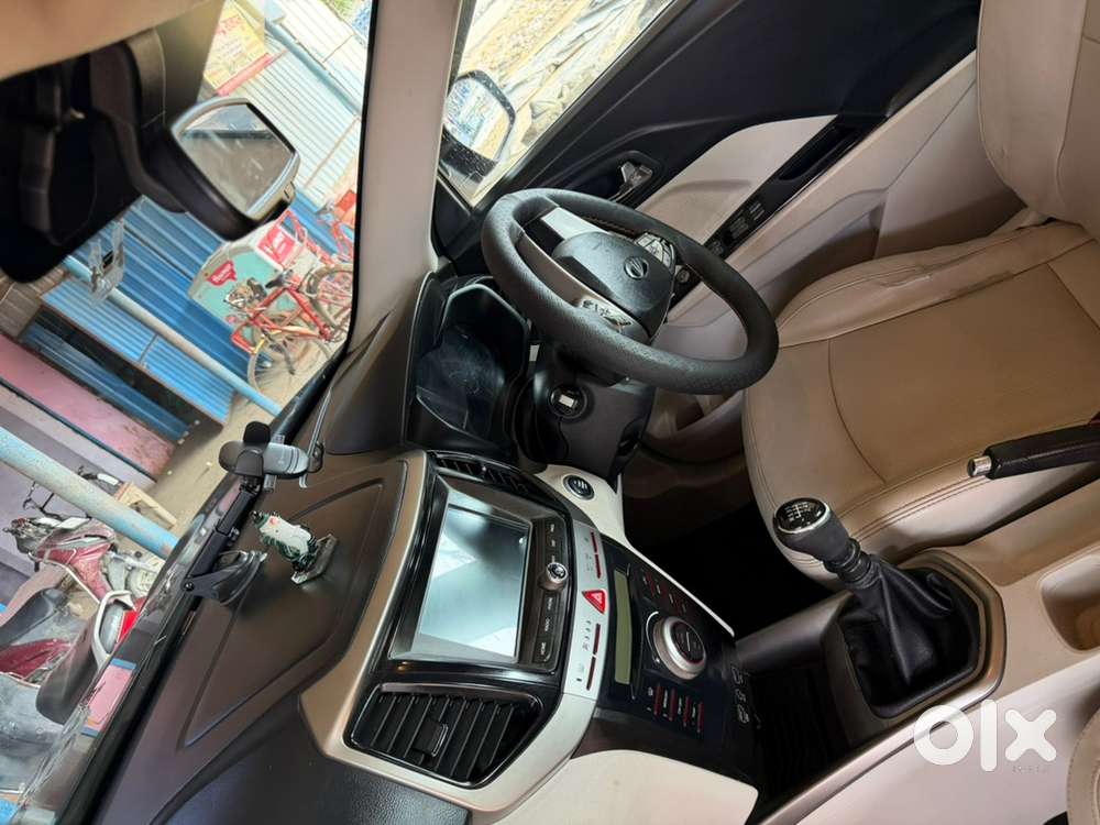 Mahindra Xuv300 2019 Car