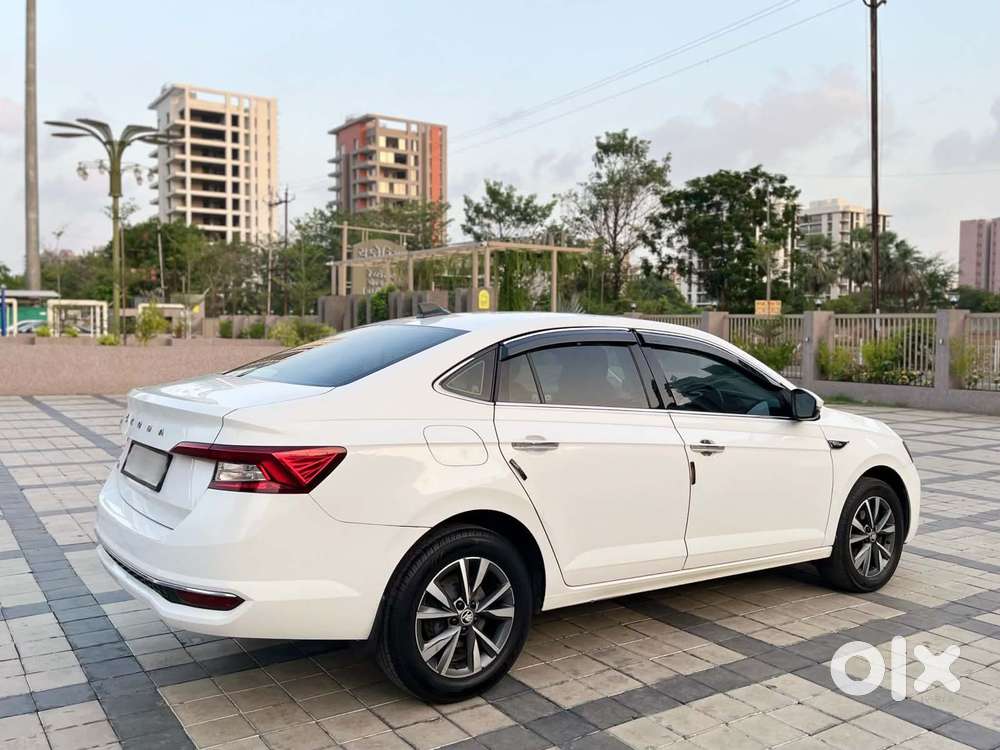 Skoda Slavia, 2022, Petrol