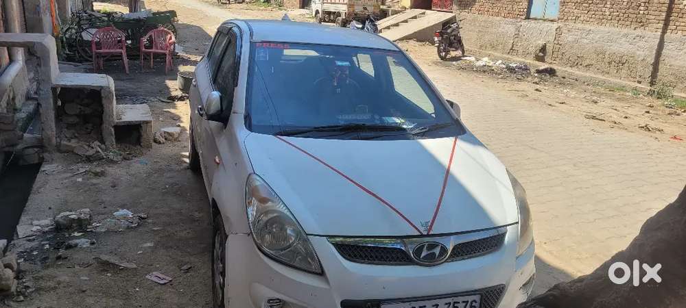 Hyundai I20 2010 Cng & Hybrids 100000 Km Driven