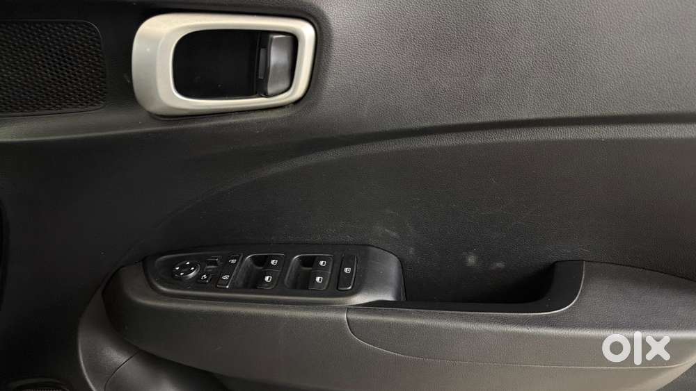 Hyundai Venue Sx Plus Turbo Dct, 2019, Petrol