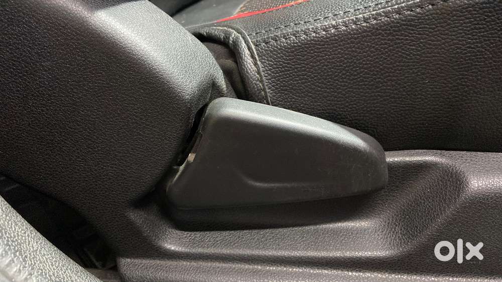 Renault Kwid 2019-ongoing 1.0 Rxt Amt (o), 2019, Petrol
