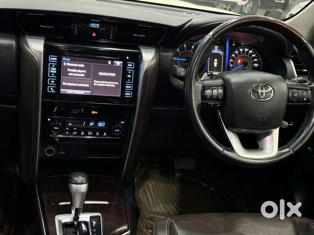 Toyota Fortuner 3.0 4x2 Automatic, 2019, Diesel