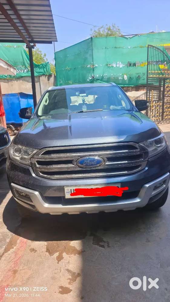 Ford Endeavour 2016 Diesel Well Maintained