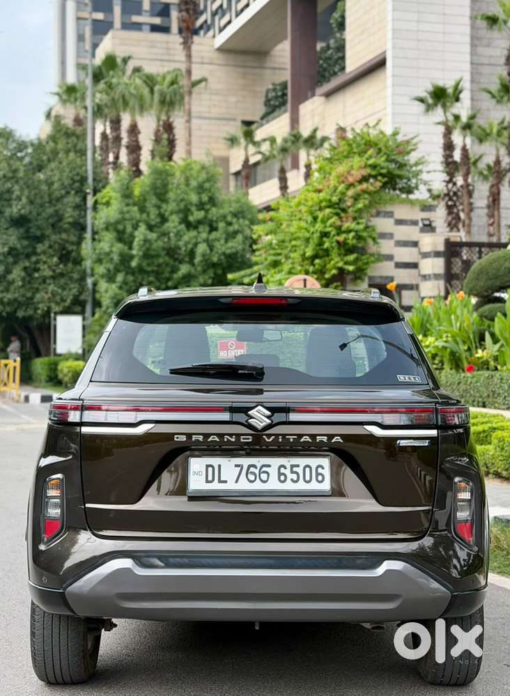 Maruti Suzuki Grand Vitara 1.5 Alpha Awd Dt, 2022, Petrol