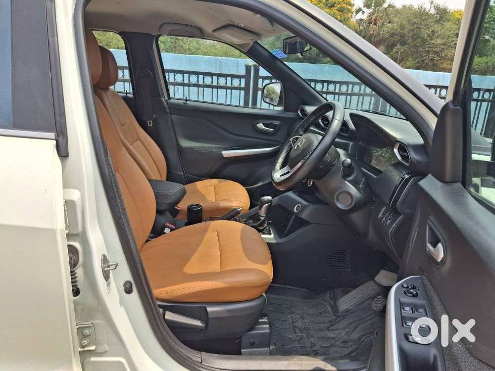 Nissan Magnite 1.0 Xv Premium Turbo Cvt (o) Dual Tone, 2021, Petrol