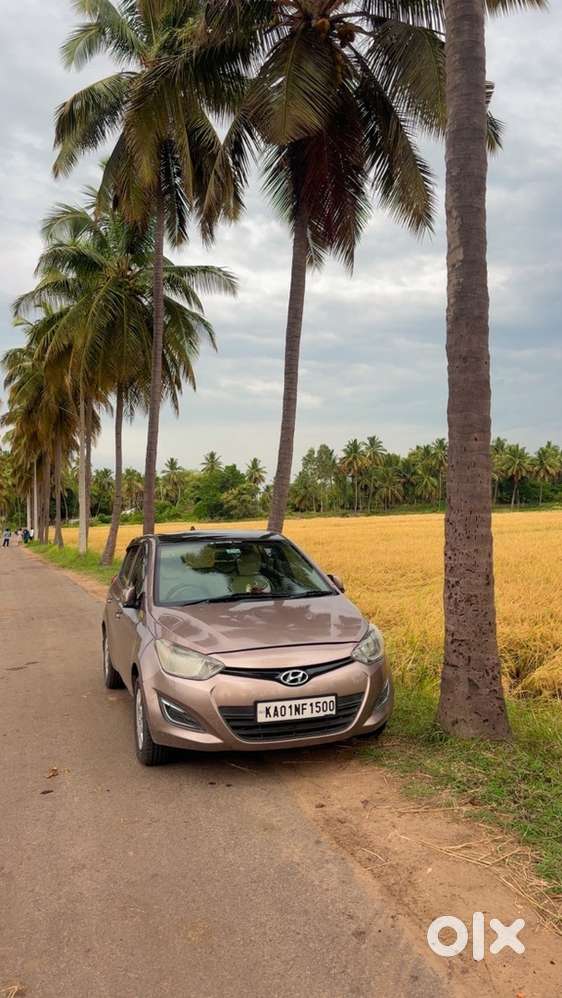 Hyundai I20 Magna Petrol 2012