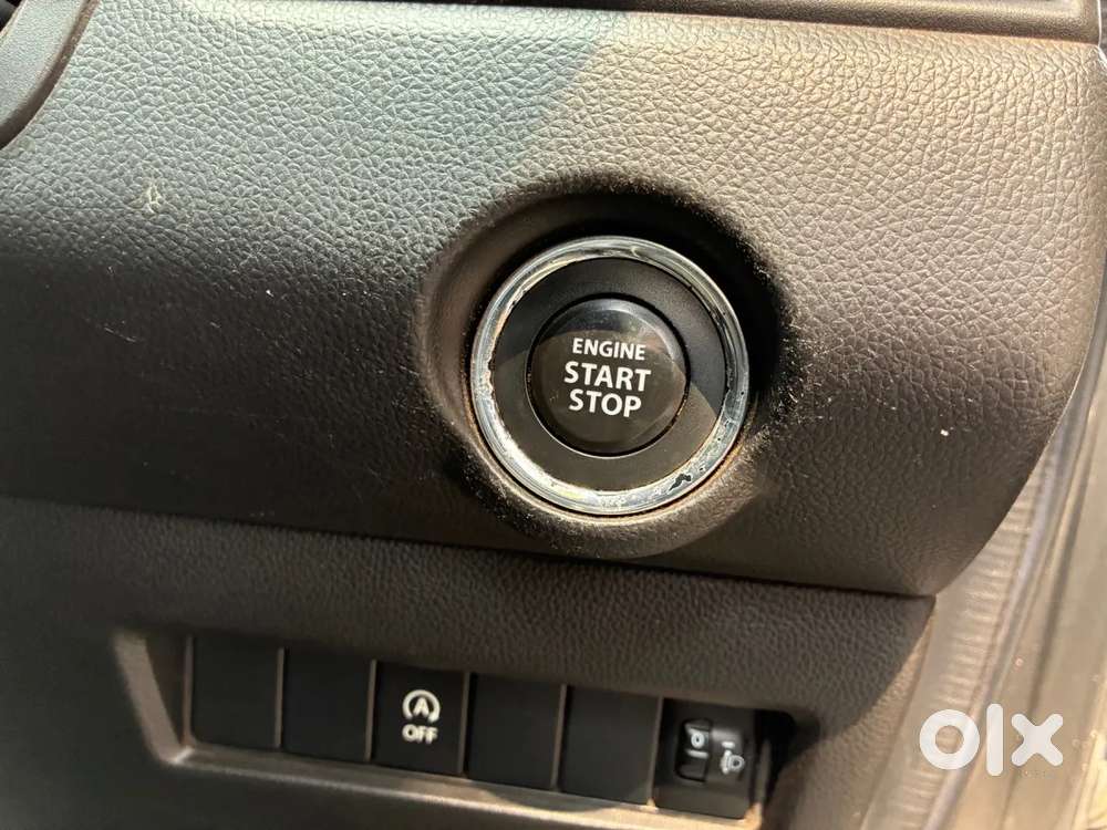 Maruti Suzuki Swift 1.3 Zxi, 2021, Petrol