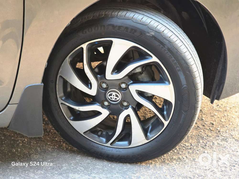 Toyota Glanza G(mt) Sg, 2021, Petrol