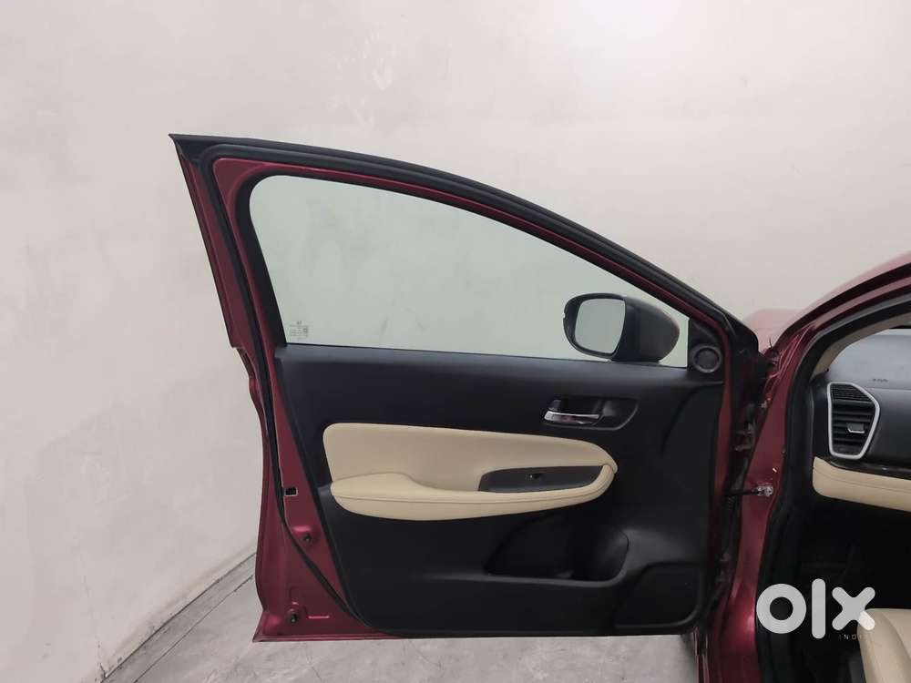 Honda City 1.5 Zx I-vtec Mt, 2023, Petrol