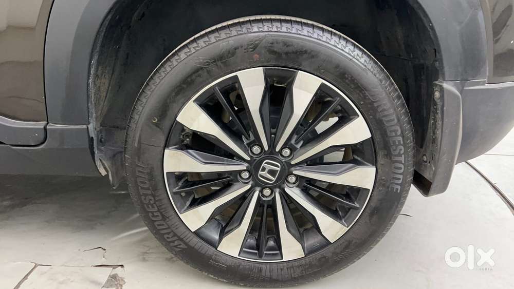 Honda Elevate Vx Mt, 2023, Petrol