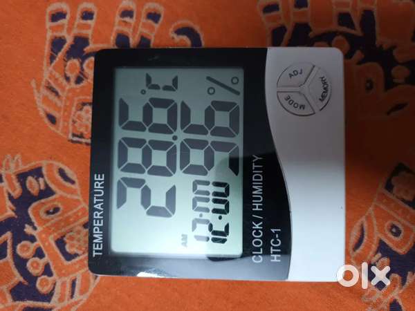 HTC-1 Digital Temperature Humidity Meter with clock Big LCD Display