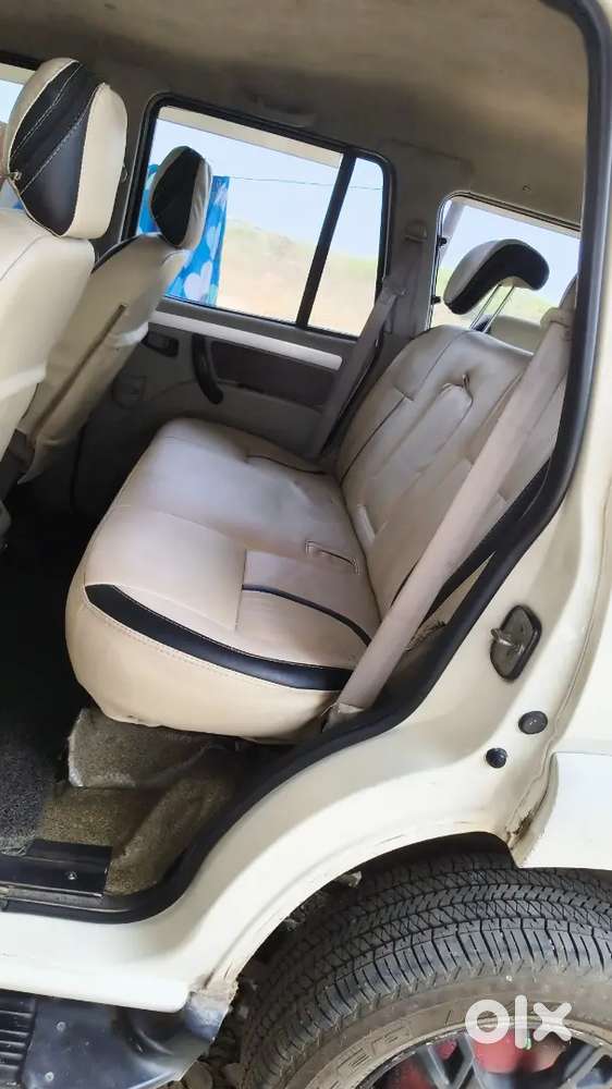 Mahindra Scorpio Classic 2015