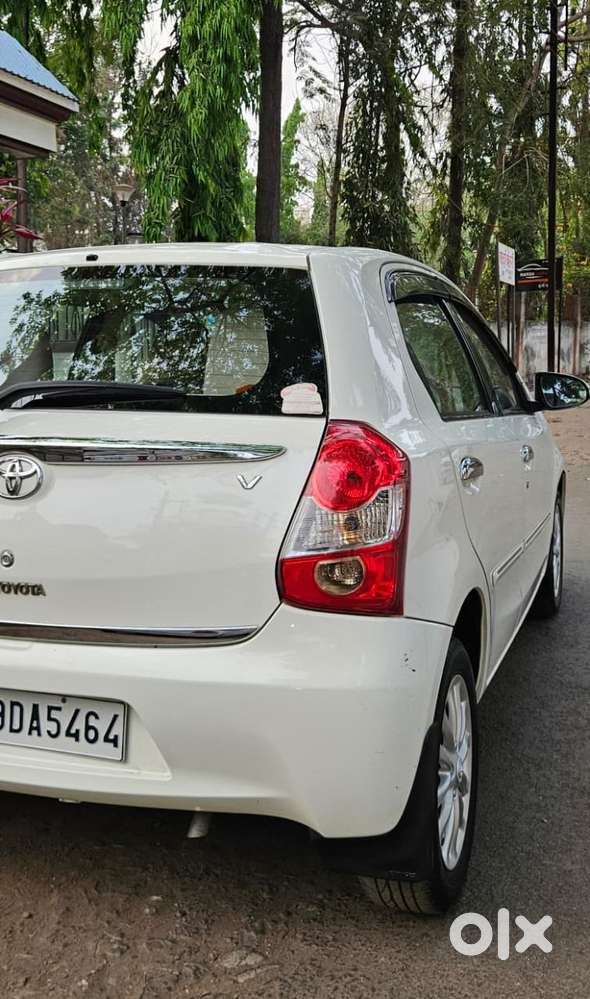 Toyota Etios Liva 2014-2016 V, 2014, Petrol