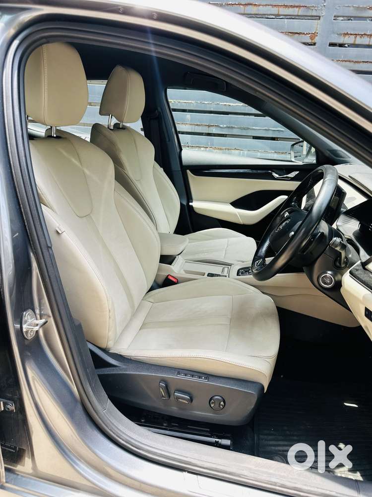 Skoda Octavia 2.0 L K Tsi At, 2022, Petrol