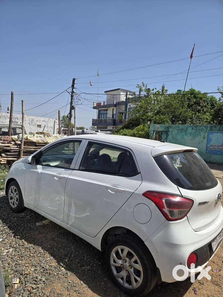 Hyundai Petrol Manual 2018 Car